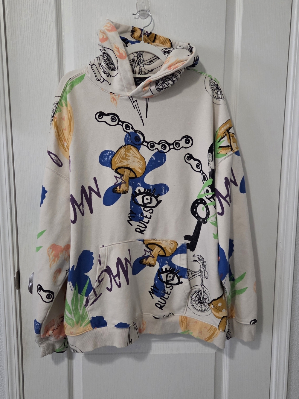 No Boundaries Cream Crewneck Hoodie with Multicolor Graphic Print